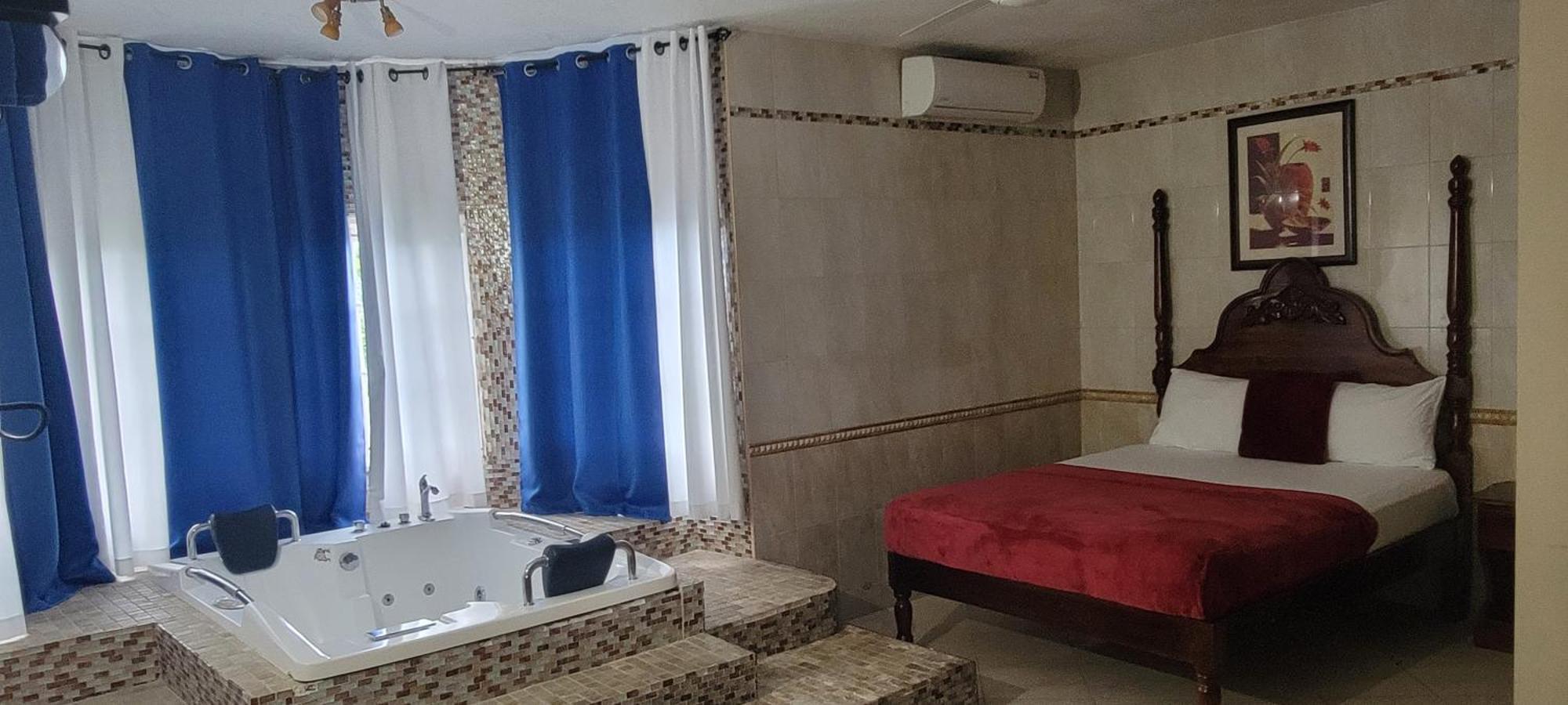 Wizzy Apartment White River Очо Риос Екстериор снимка
